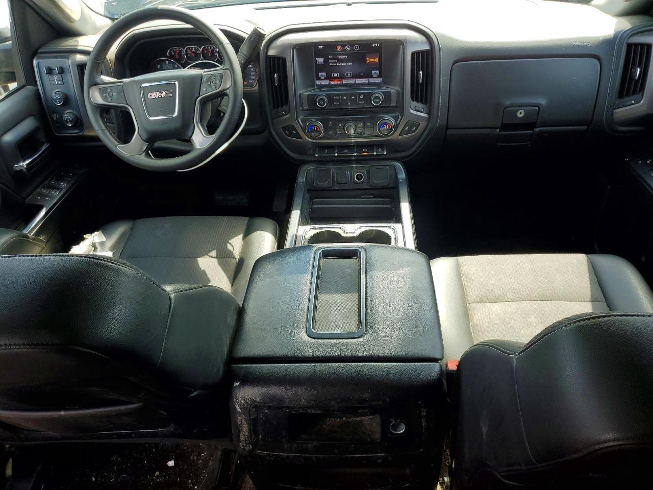 2015 GMC Sierra K2500 SLE