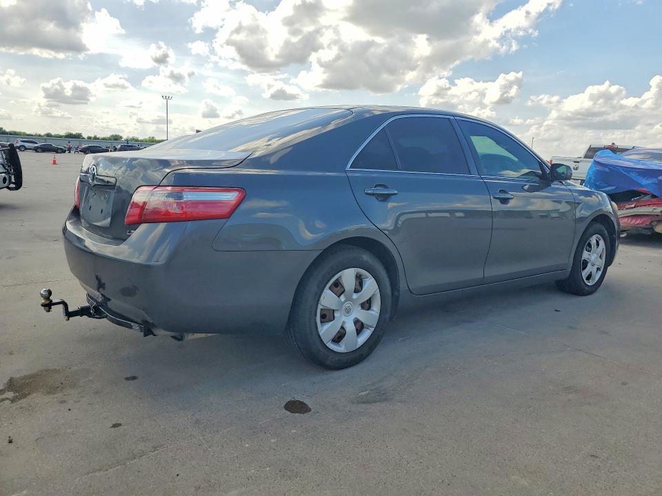 2007 Toyota Camry le