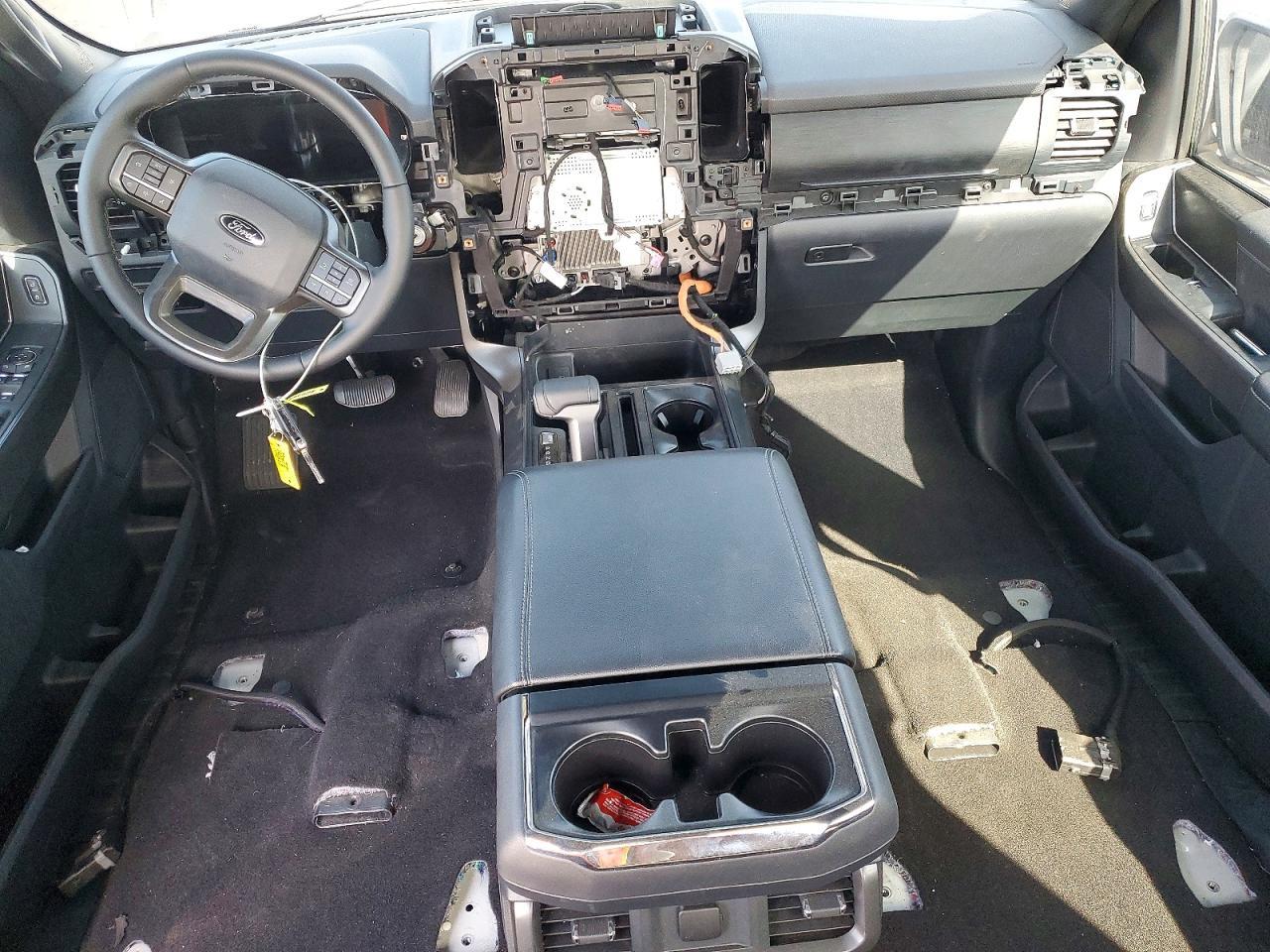 2024 Ford F150 XLT