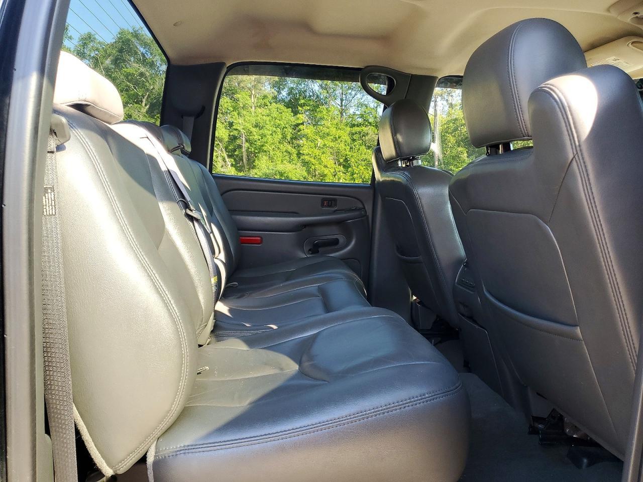 2004 GMC New Sierra C1500