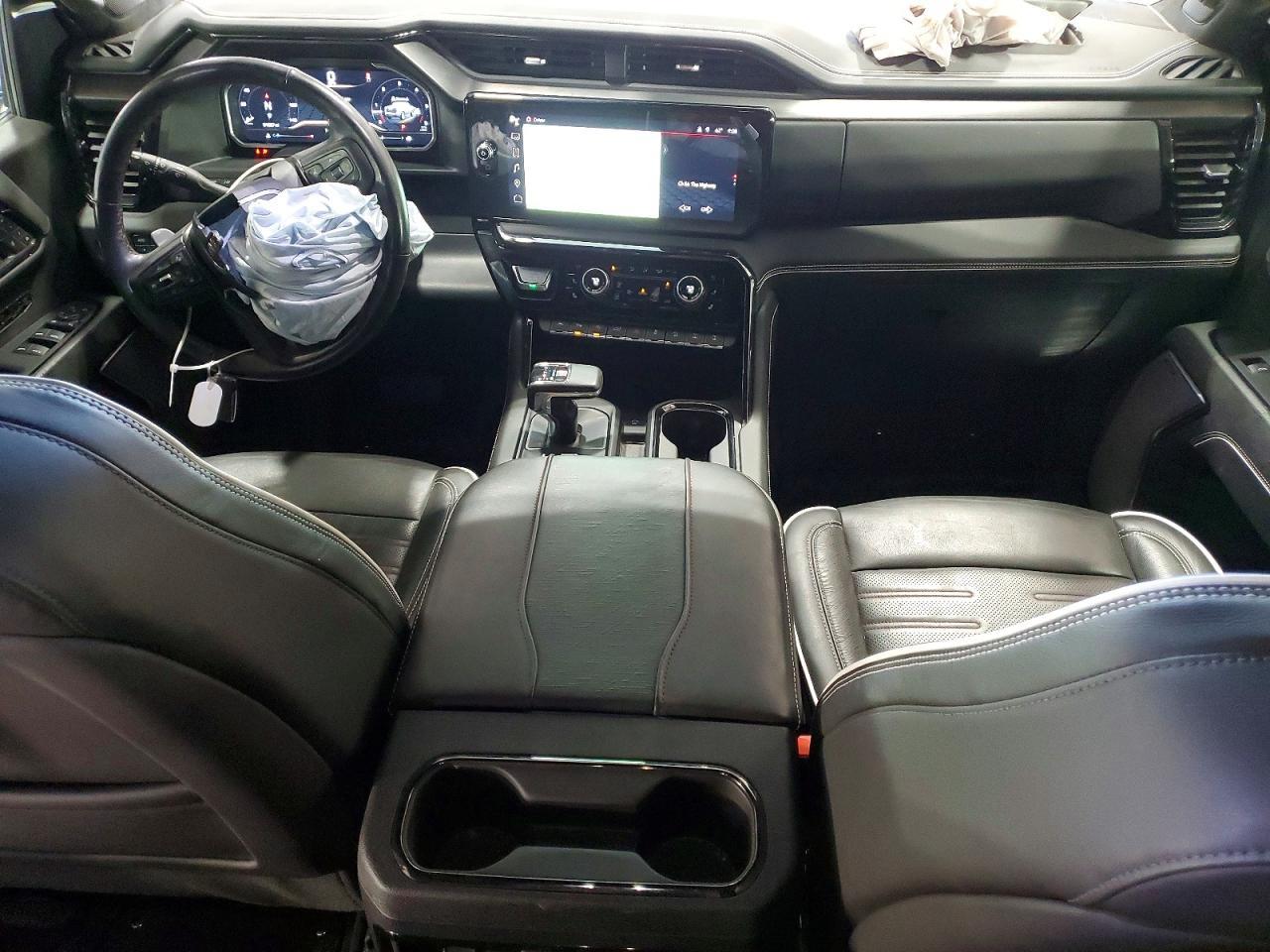 2023 GMC Sierra K1500 AT4X