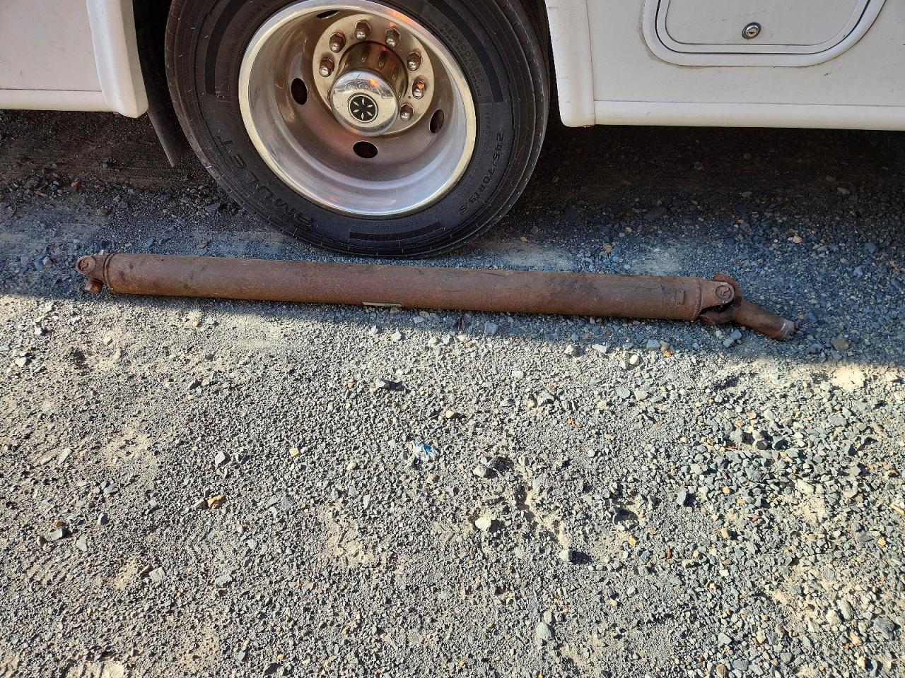 2007 Ford F550 Super Duty Stripped Chassis