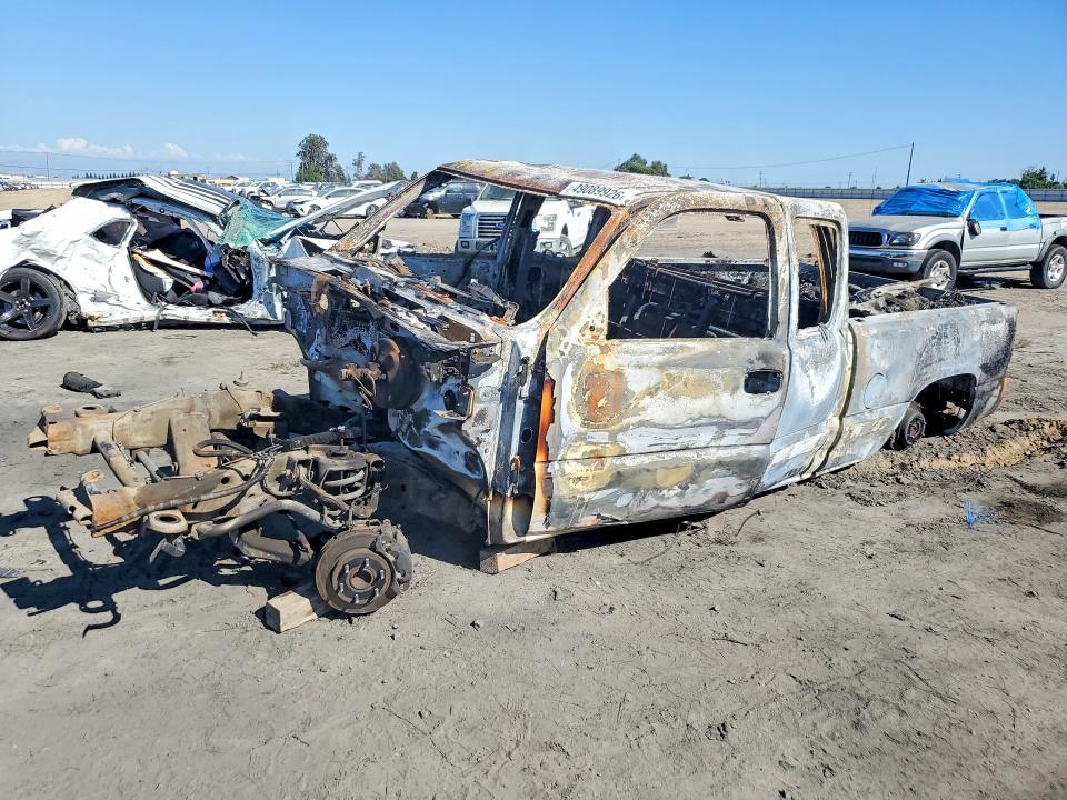 2002 Chevrolet Silverado C1500