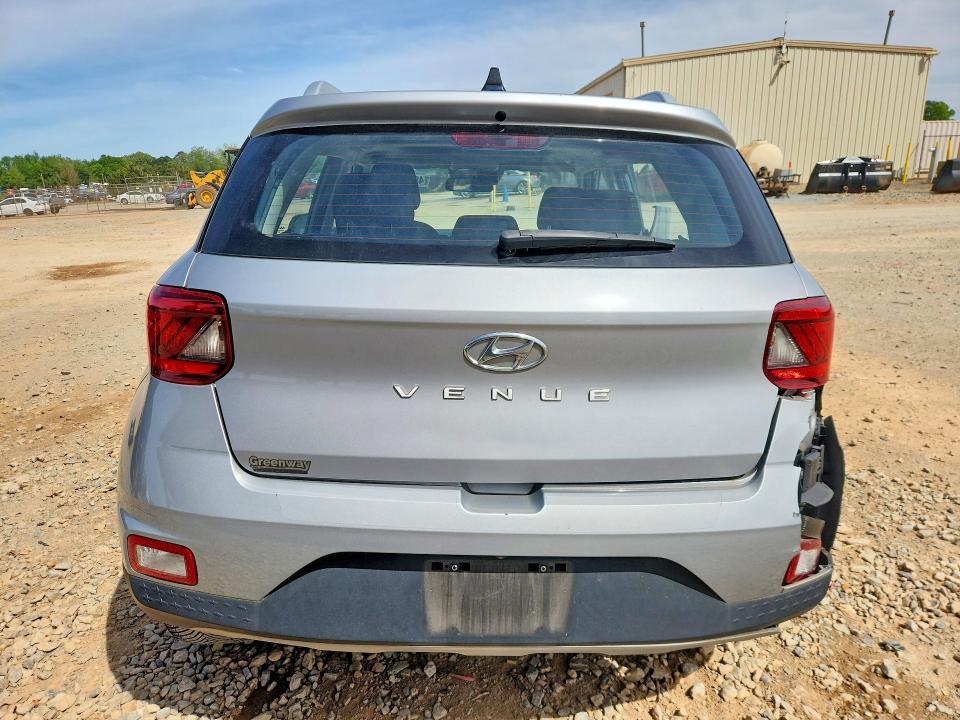 2022 Hyundai Venue sel