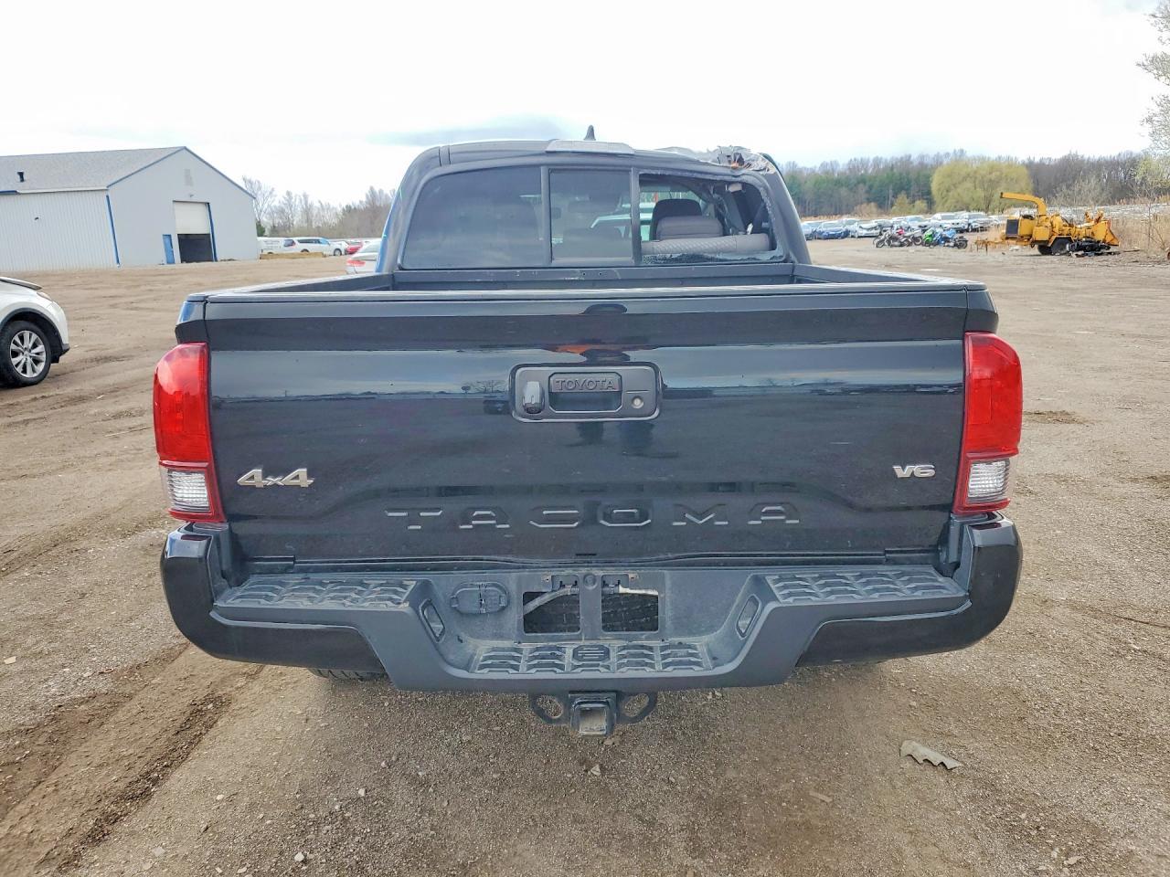 2023 Toyota Tacoma SR V6