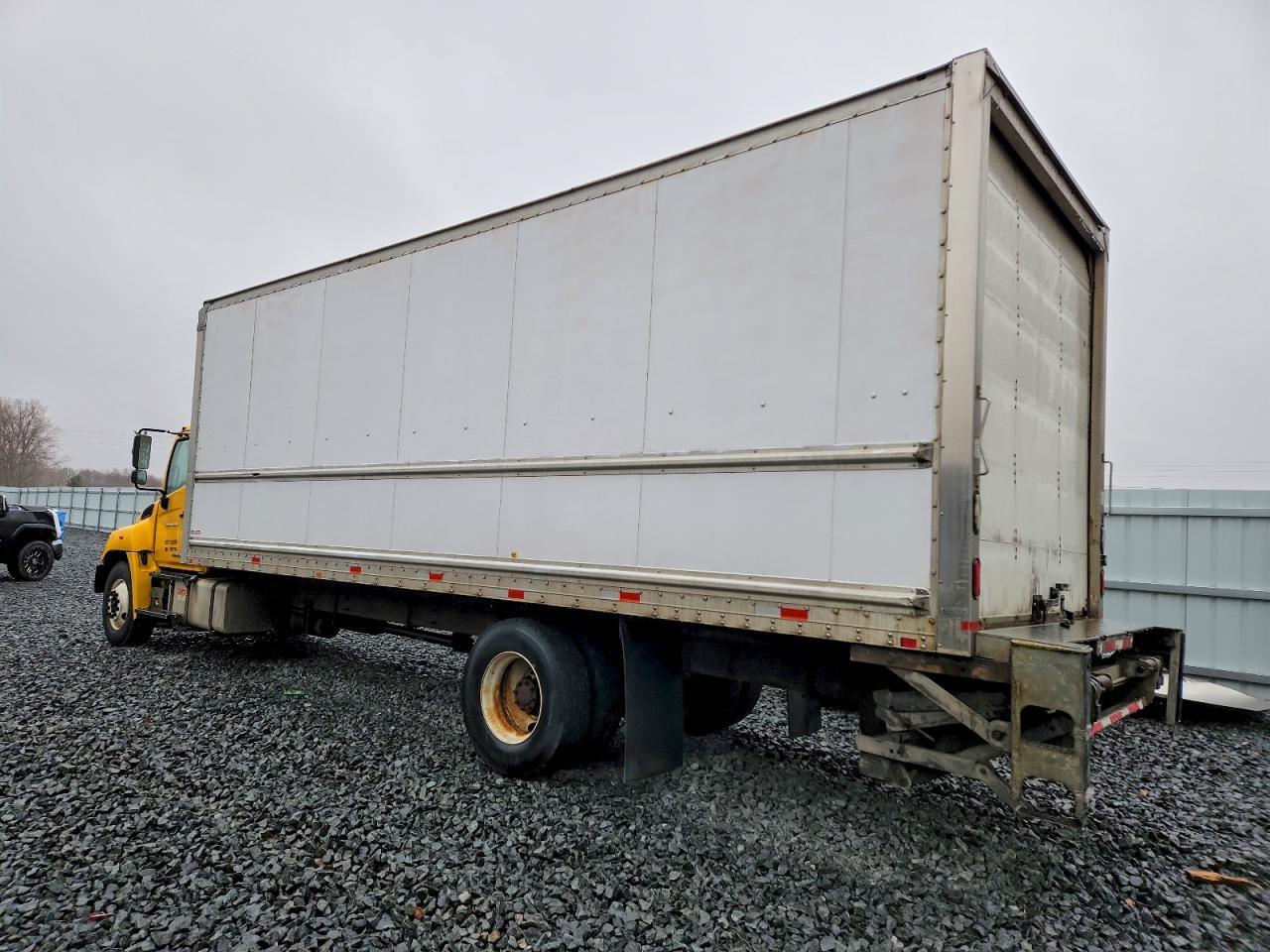 2015 Hino 258/268 BOX Truck