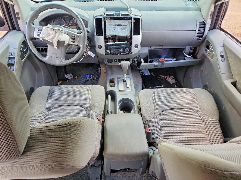 2011 Nissan Frontier s