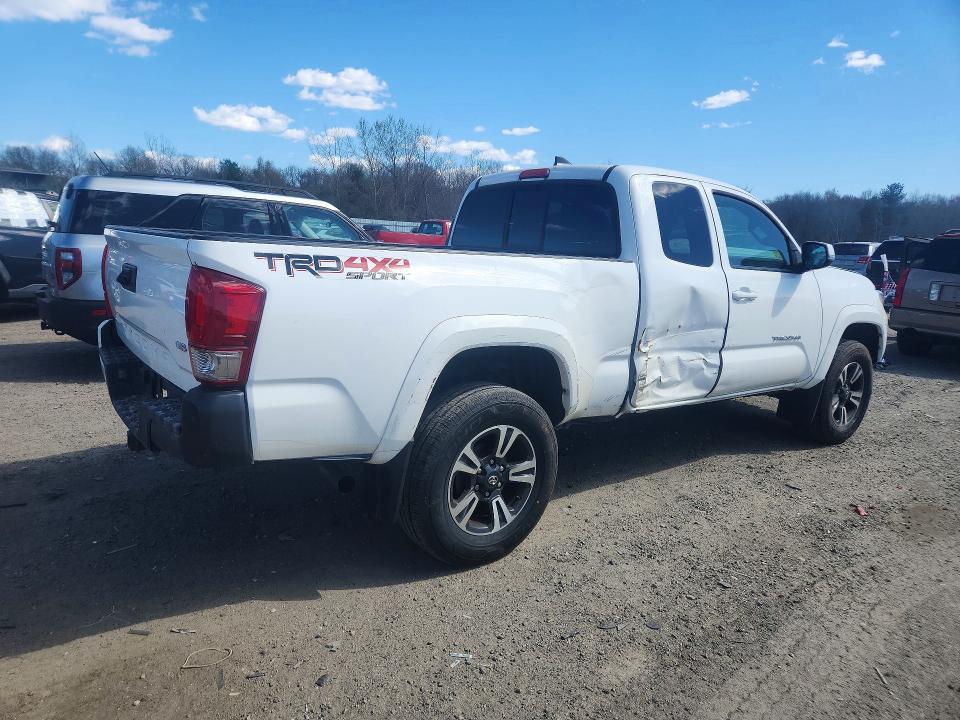 2016 Toyota Tacoma TRD Sport