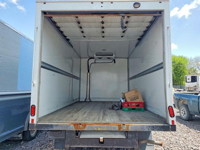 2023 GMC Savana Cutaway G3500