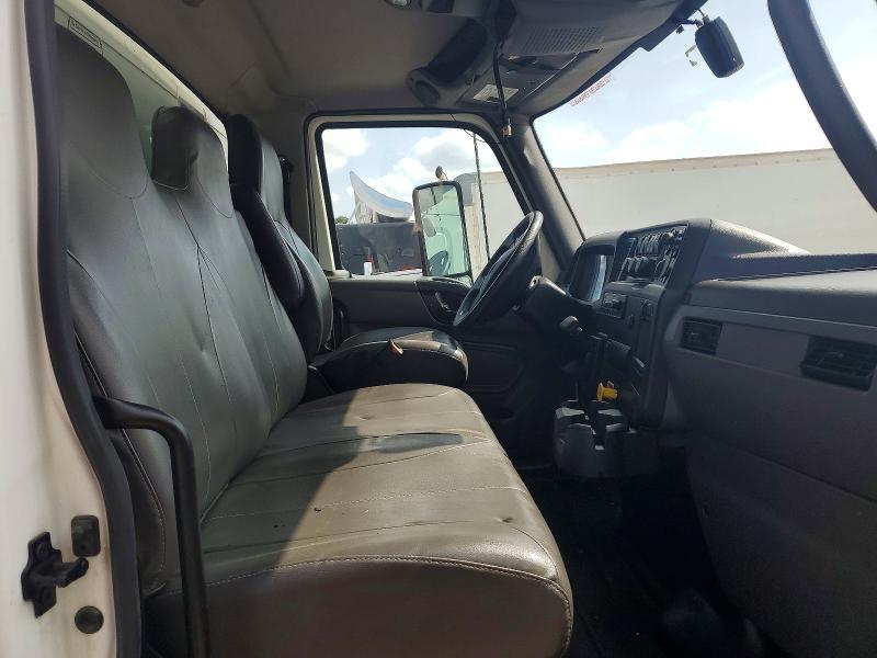 2025 International MV607 BOX Truck