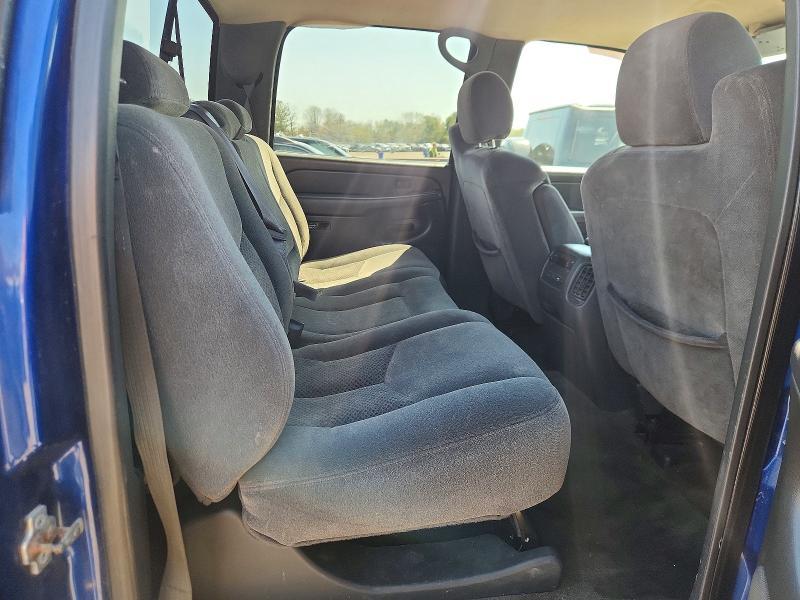 2004 GMC Sierra K2500 Heavy Duty