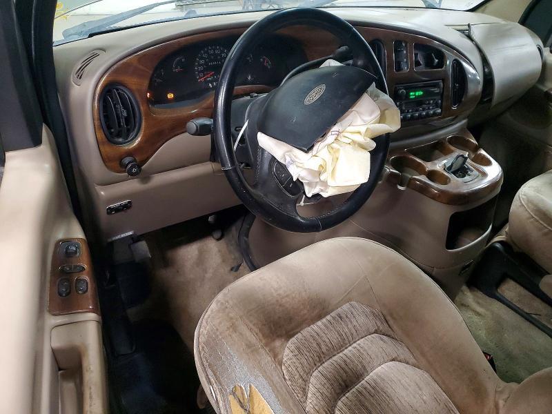 2002 Ford Econoline E150 van