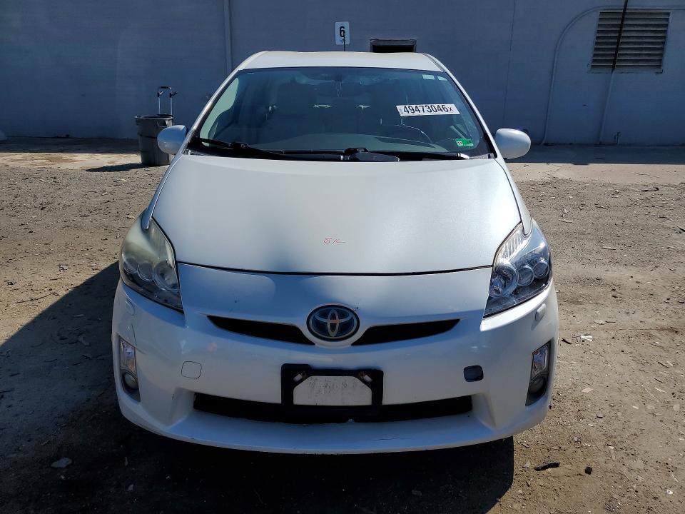 2010 Toyota Prius v