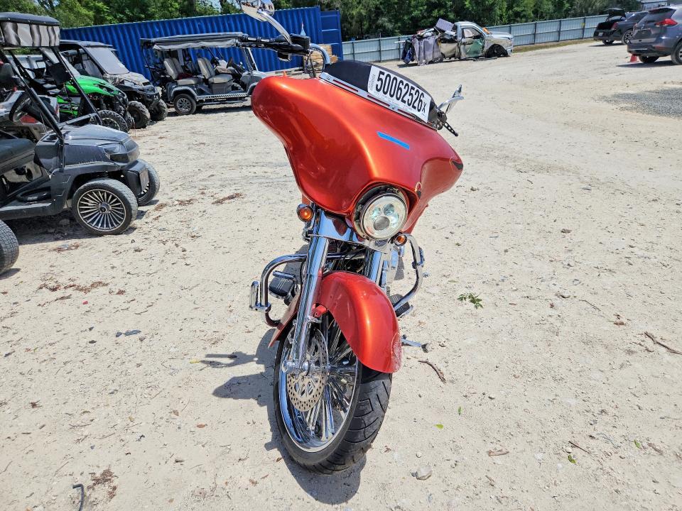 2011 Harley-Davidson Flhx