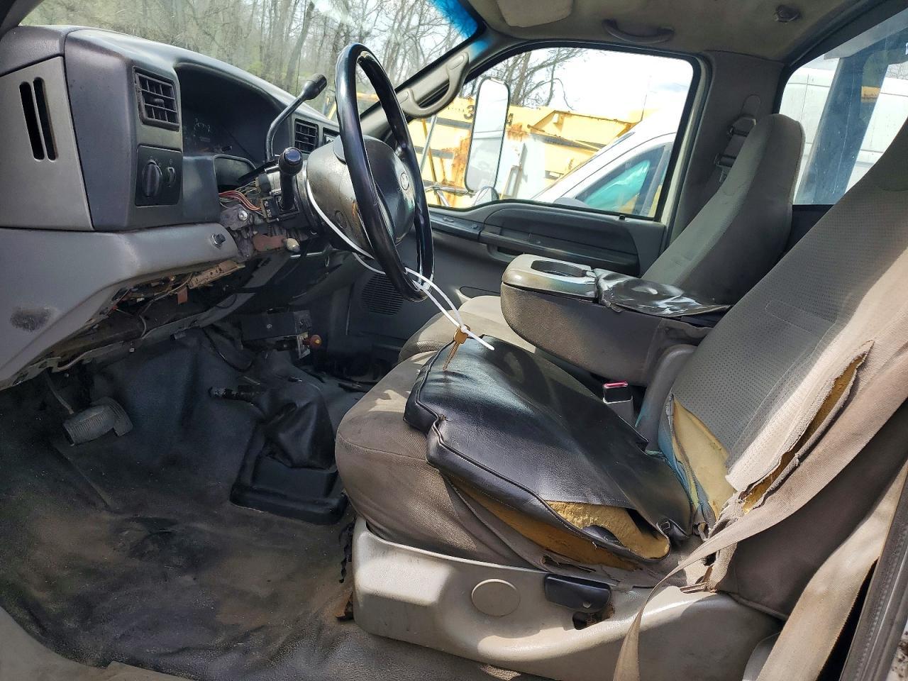 2008 Ford F650 Super Duty Rollback Truck