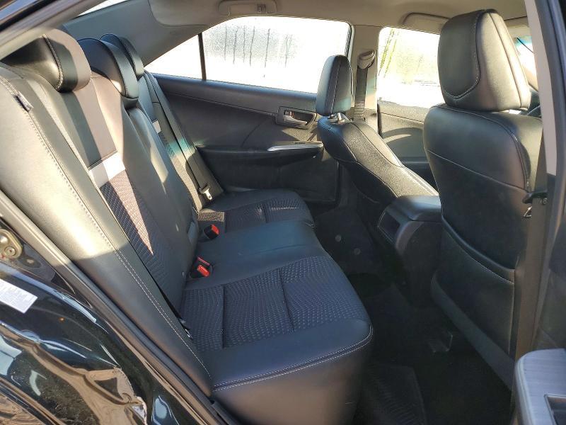 2014 Toyota Camry se