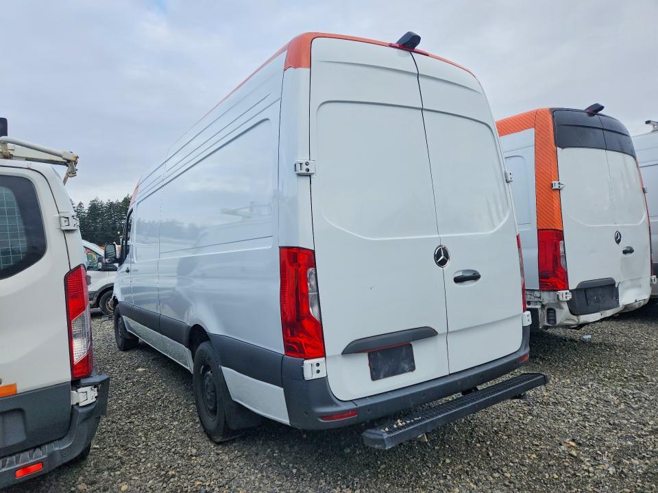 2024 Mercedes-Benz Sprinter 2500 Utility / Service van