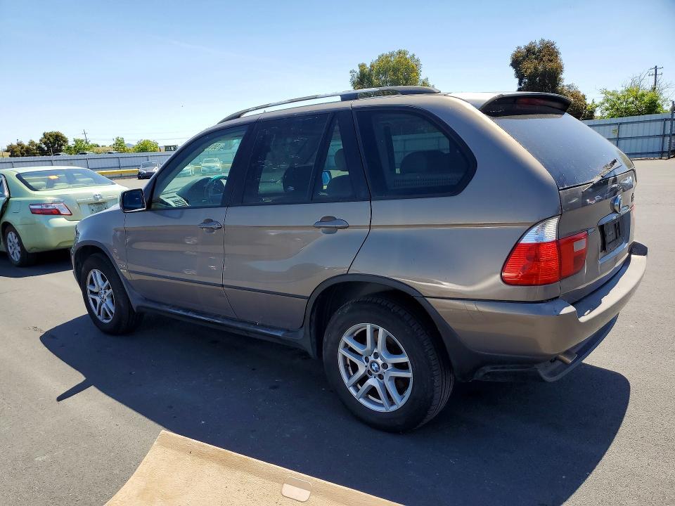 2005 BMW X5 3.0i
