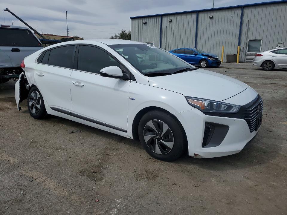 2019 Hyundai Ioniq sel