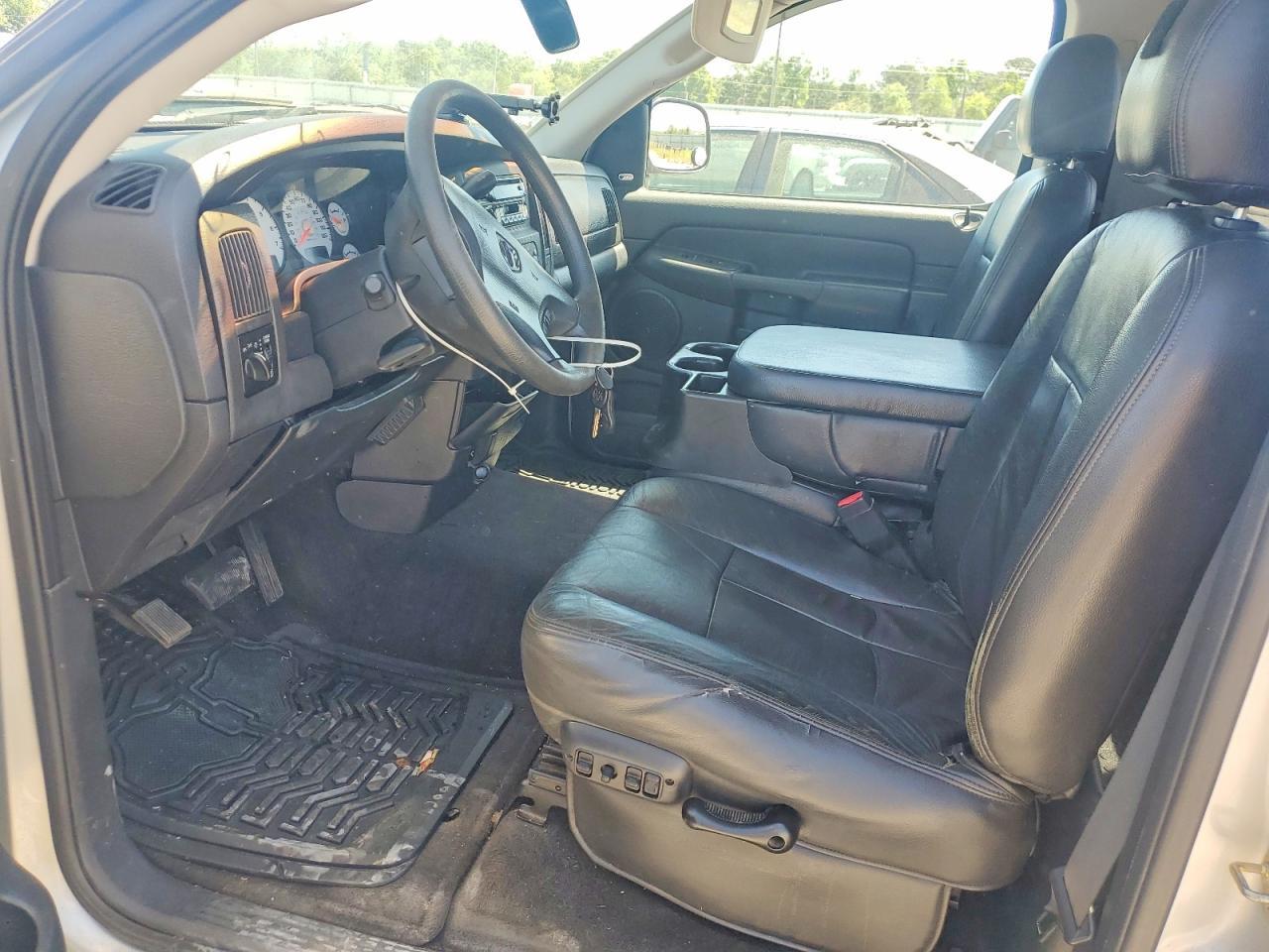 2003 Dodge RAM 1500 ST