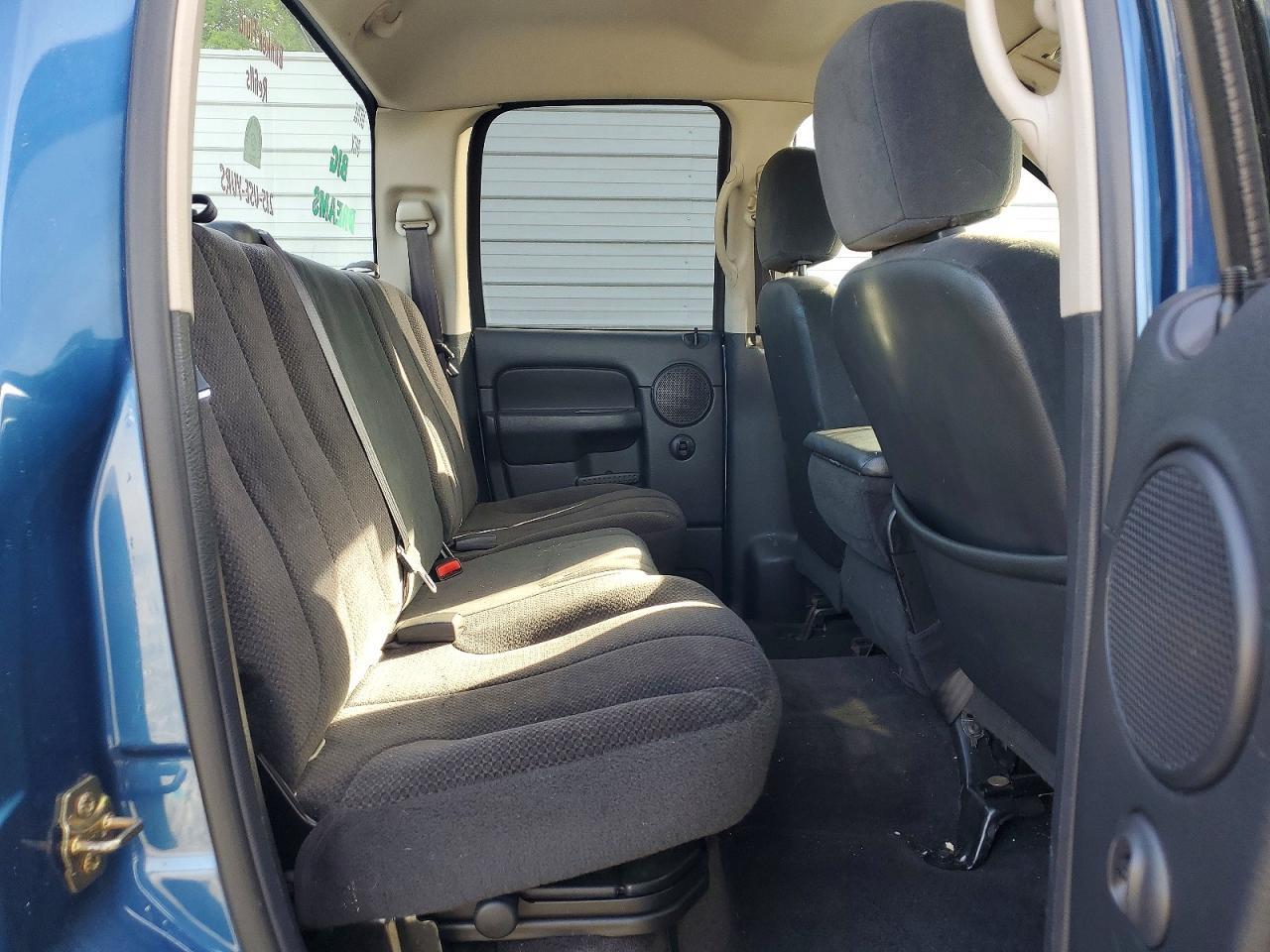 2003 Dodge RAM 2500 ST