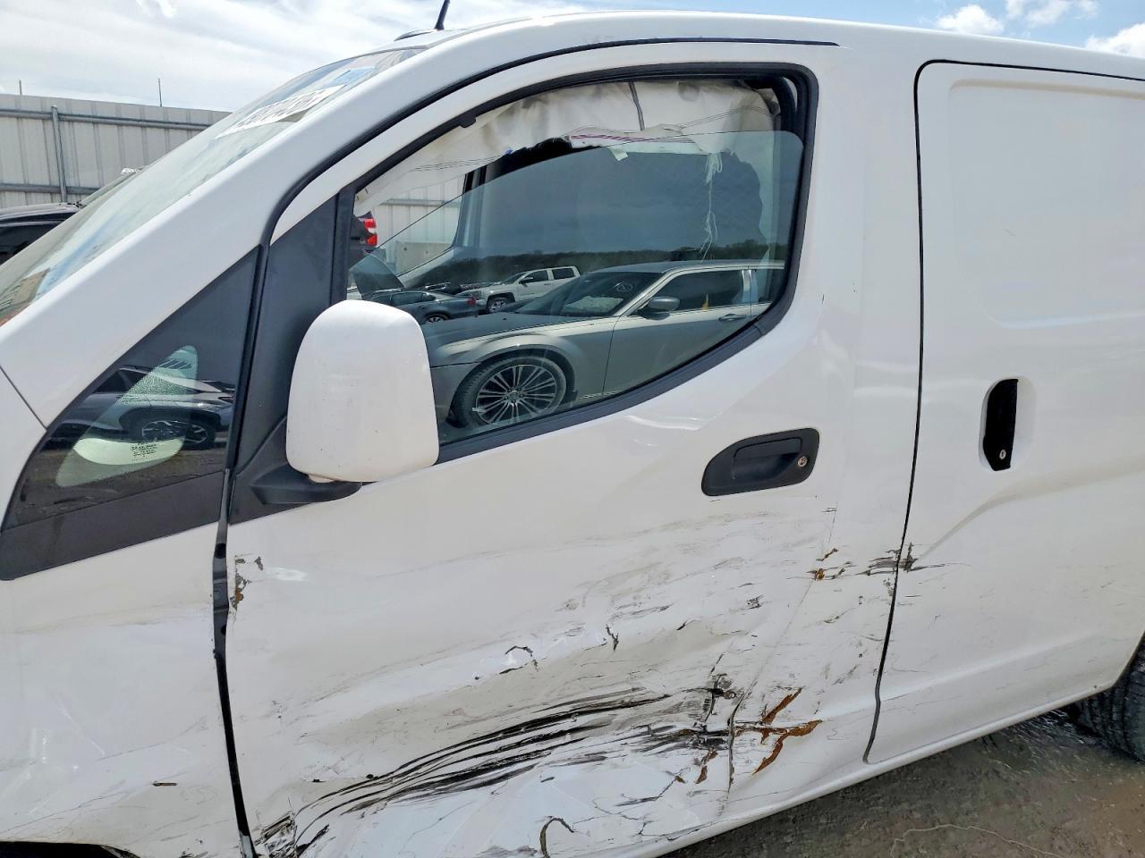 2021 Nissan NV200 SV