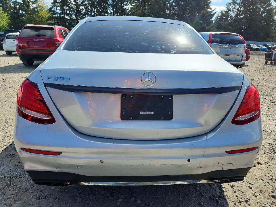 2017 Mercedes-Benz E 300