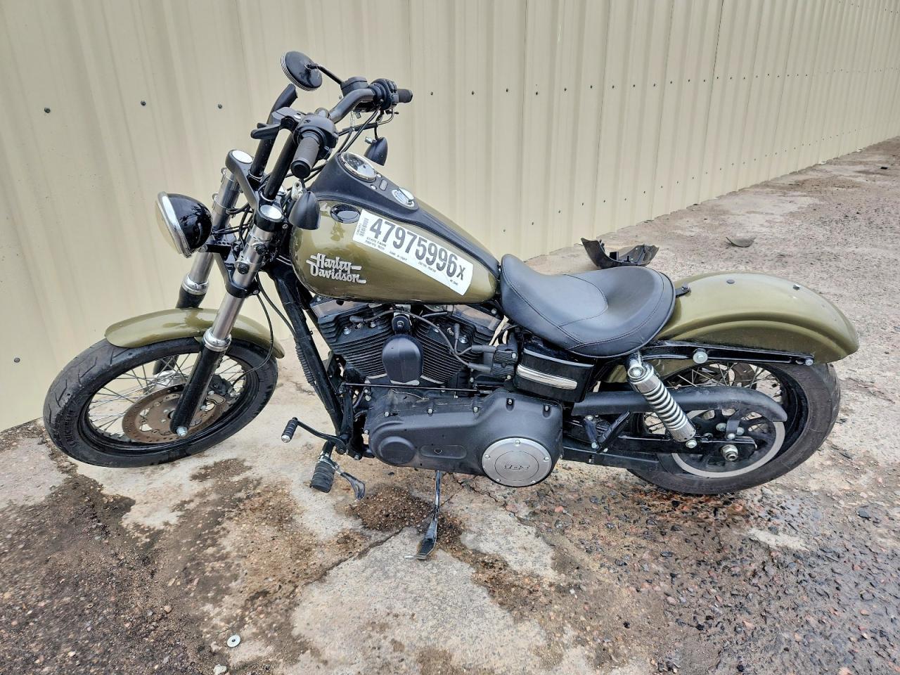 2017 Harley-Davidson Fxdb Dyna Street BOB