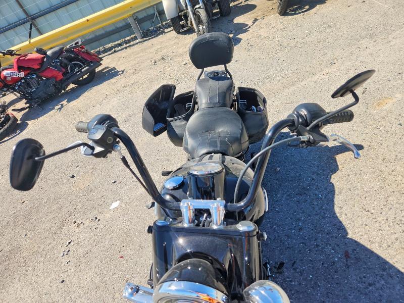 2025 Harley-Davidson Flhc
