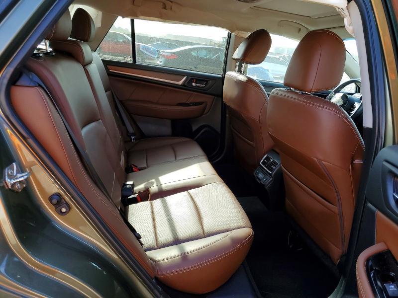 2018 Subaru Outback Touring