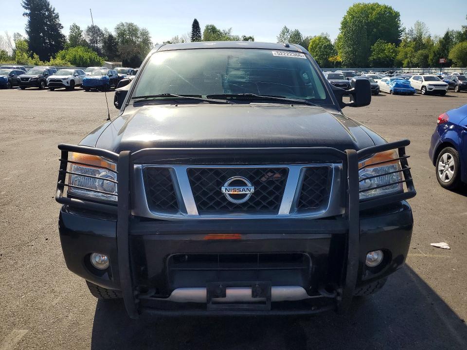 2015 Nissan Titan PRO-4X