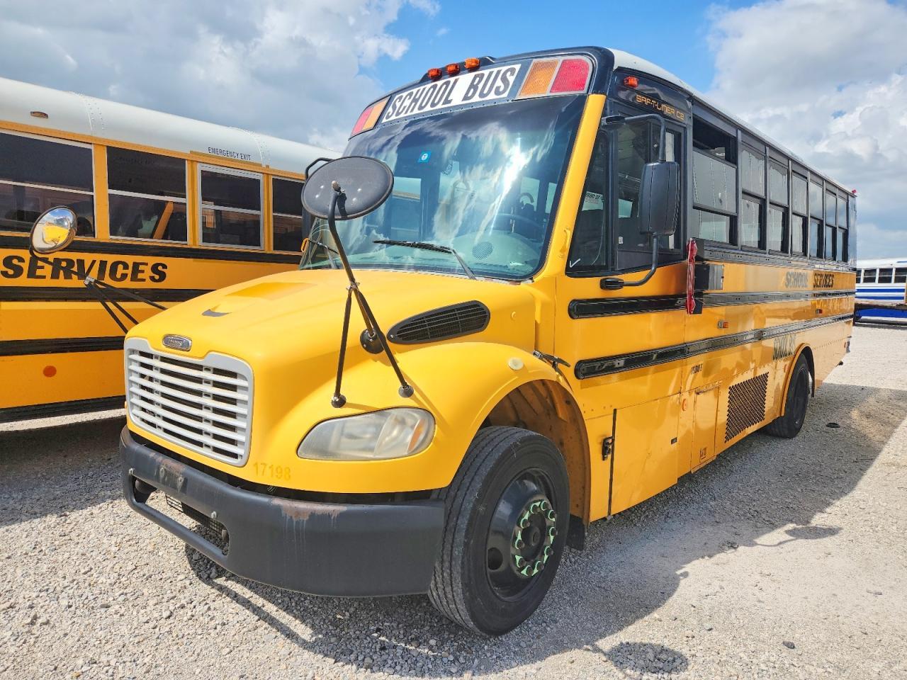 2009 Thomas SAF-T-LINER C2-School Bus