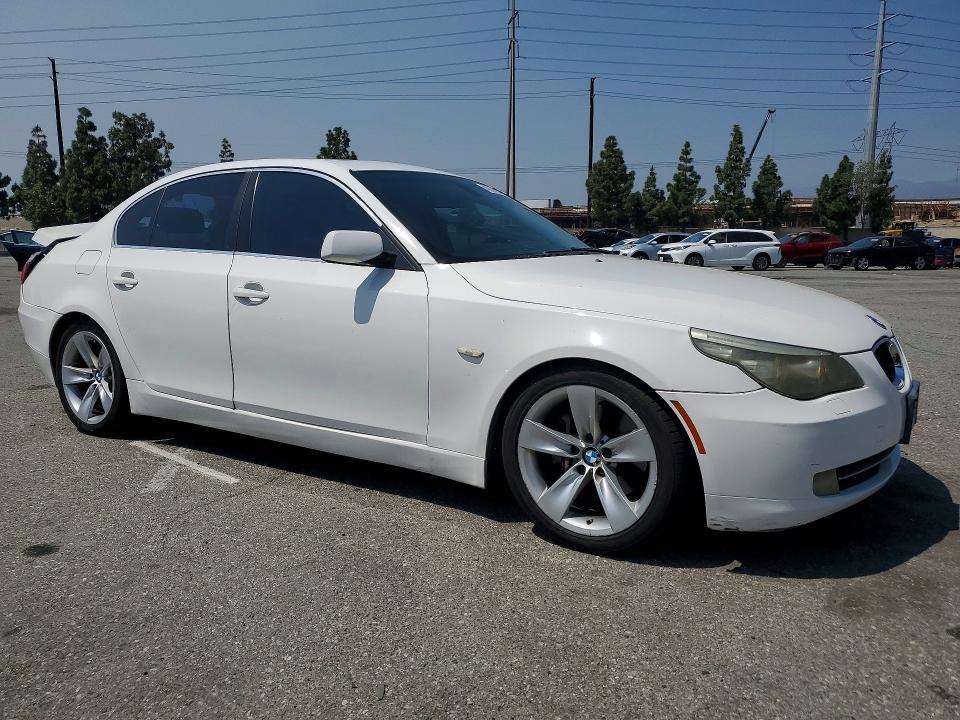 2009 BMW 528 i