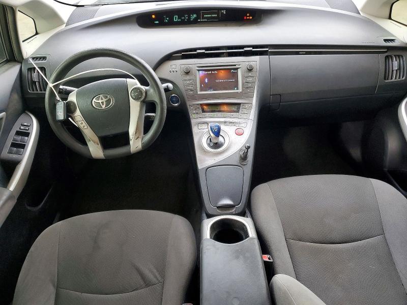 2014 Toyota Prius two