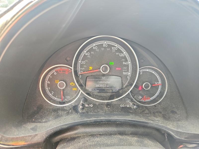 2018 Volkswagen Beetle s