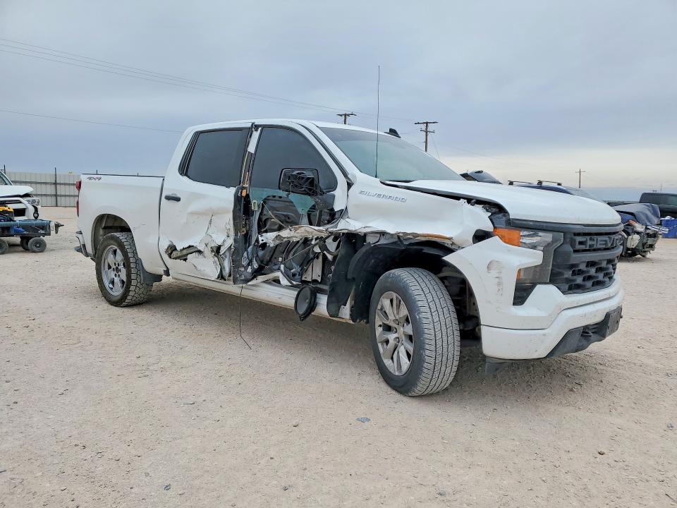 2024 Chevrolet Silverado K1500 Custom