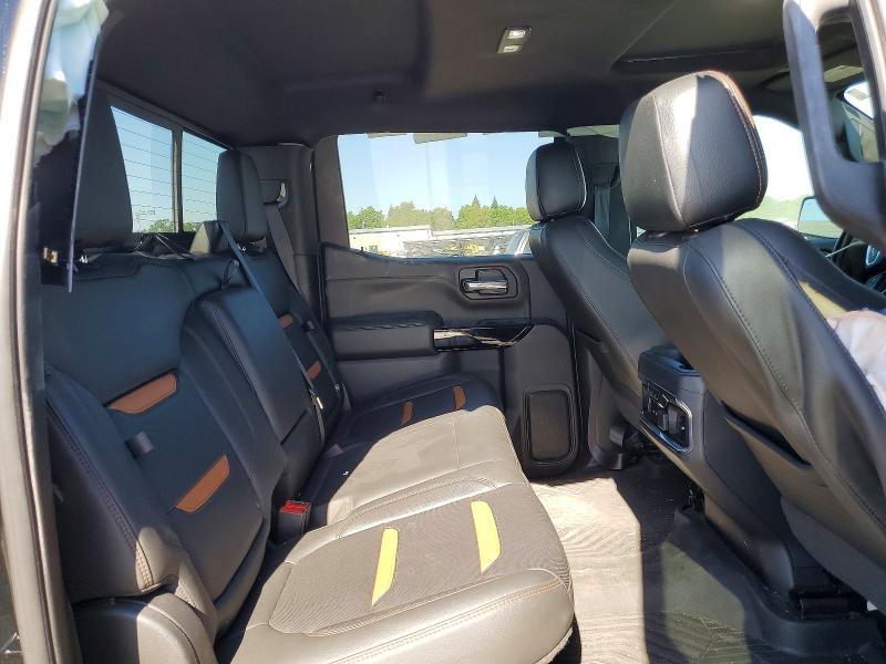 2020 GMC Sierra K1500 AT4
