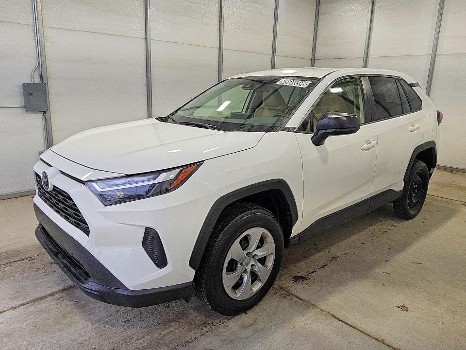 2025 Toyota Rav4 le
