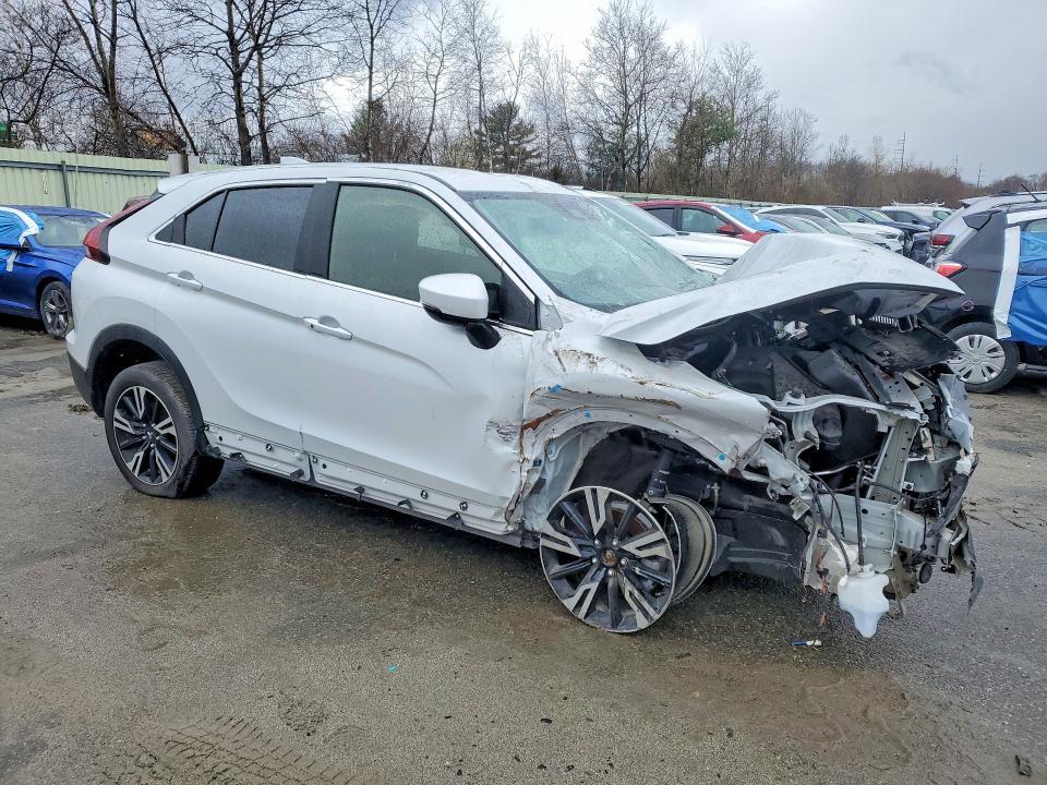 2024 Mitsubishi Eclipse Cross se