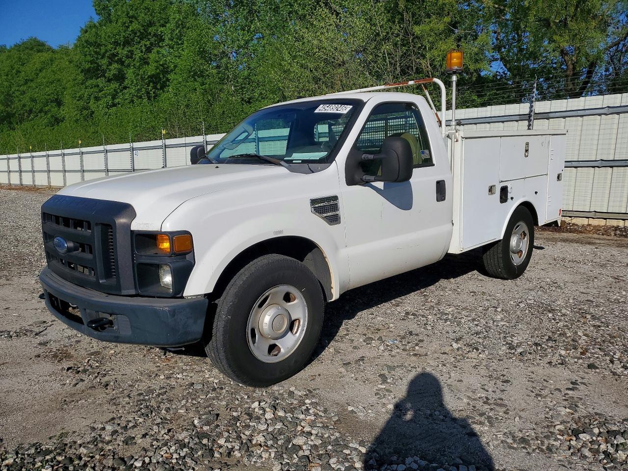 2008 Ford F350 4X2 SRW Splice Truck