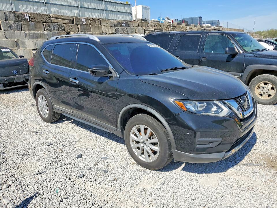 2018 Nissan Rogue sv