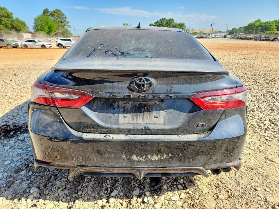 2021 Toyota Camry se Nightshade