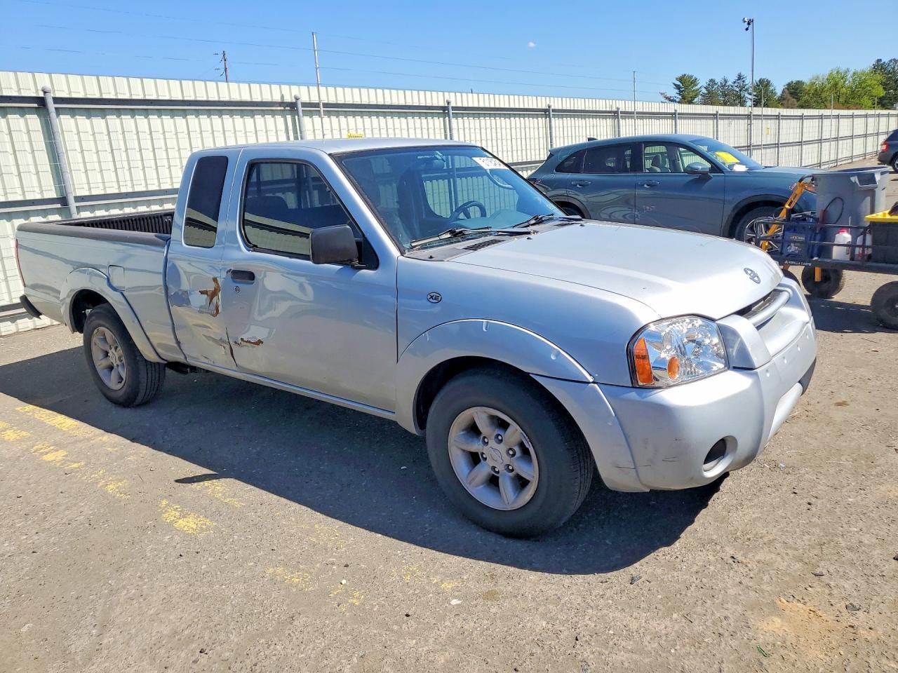 2002 Nissan Frontier Standard