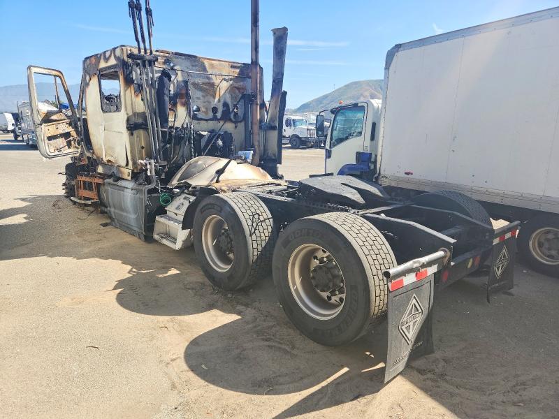 2015 International Prostar Semi Truck