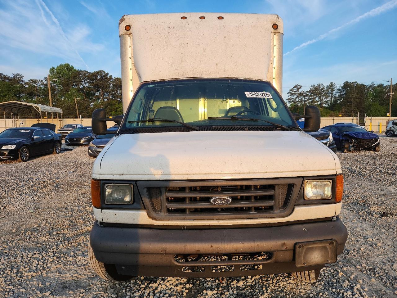 2007 Ford E350 Delivery Truck