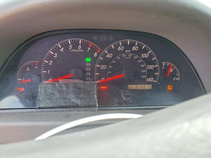 2005 Toyota Camry le