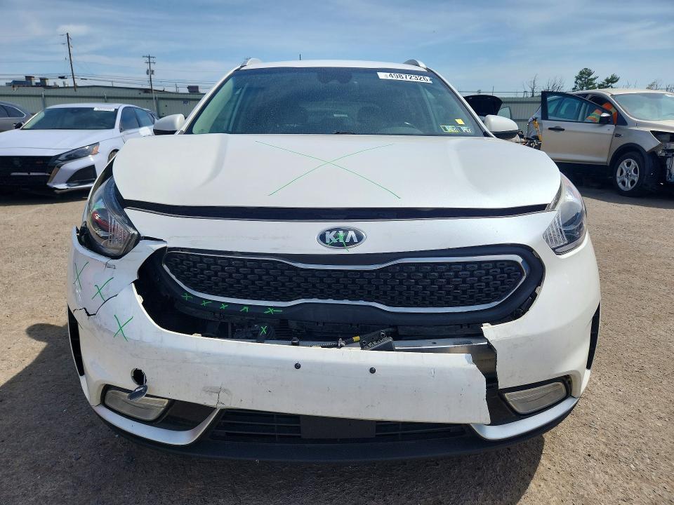 2017 KIA Niro lx