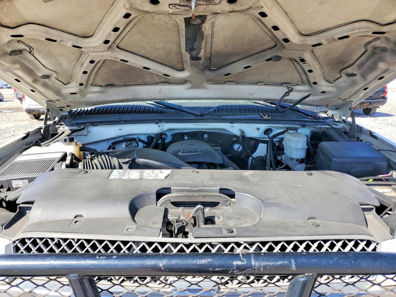 2004 Chevrolet Silverado C2500 Heavy Duty