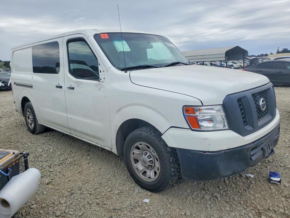 2016 Nissan NV 1500 SV
