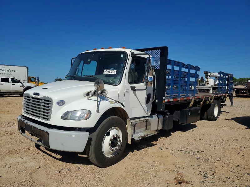 2016 Freigliner 2016 Freightliner Business Class M2 Flatbed Truck